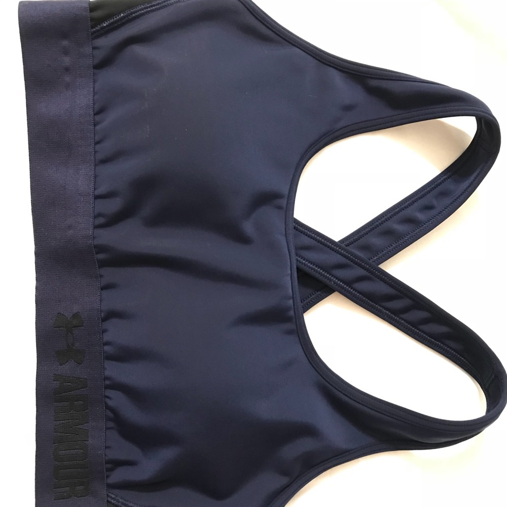 UA sports bra